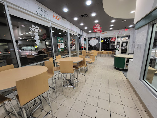 Donut Shop «Krispy Kreme Doughnuts», reviews and photos, 1444 N Battlefield Blvd, Chesapeake, VA 23320, USA