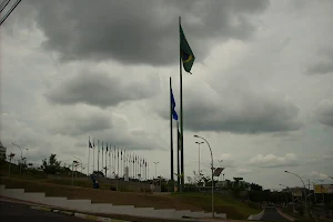 Praça das Bandeiras image