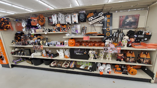 Discount Store «Big Lots», reviews and photos, 275 East Central Street, Franklin, MA 02038, USA