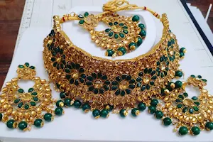 Shubh Laxmi cosmetics & jewellery image
