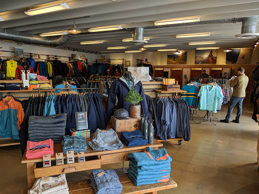 Clothing Store «Patagonia Outlet Salt Lake City», reviews and photos, 2292 S Highland Dr, Salt Lake City, UT 84106, USA