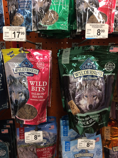 Pet Supply Store «Petco Animal Supplies», reviews and photos, 8164 Mall Pkwy, Lithonia, GA 30038, USA