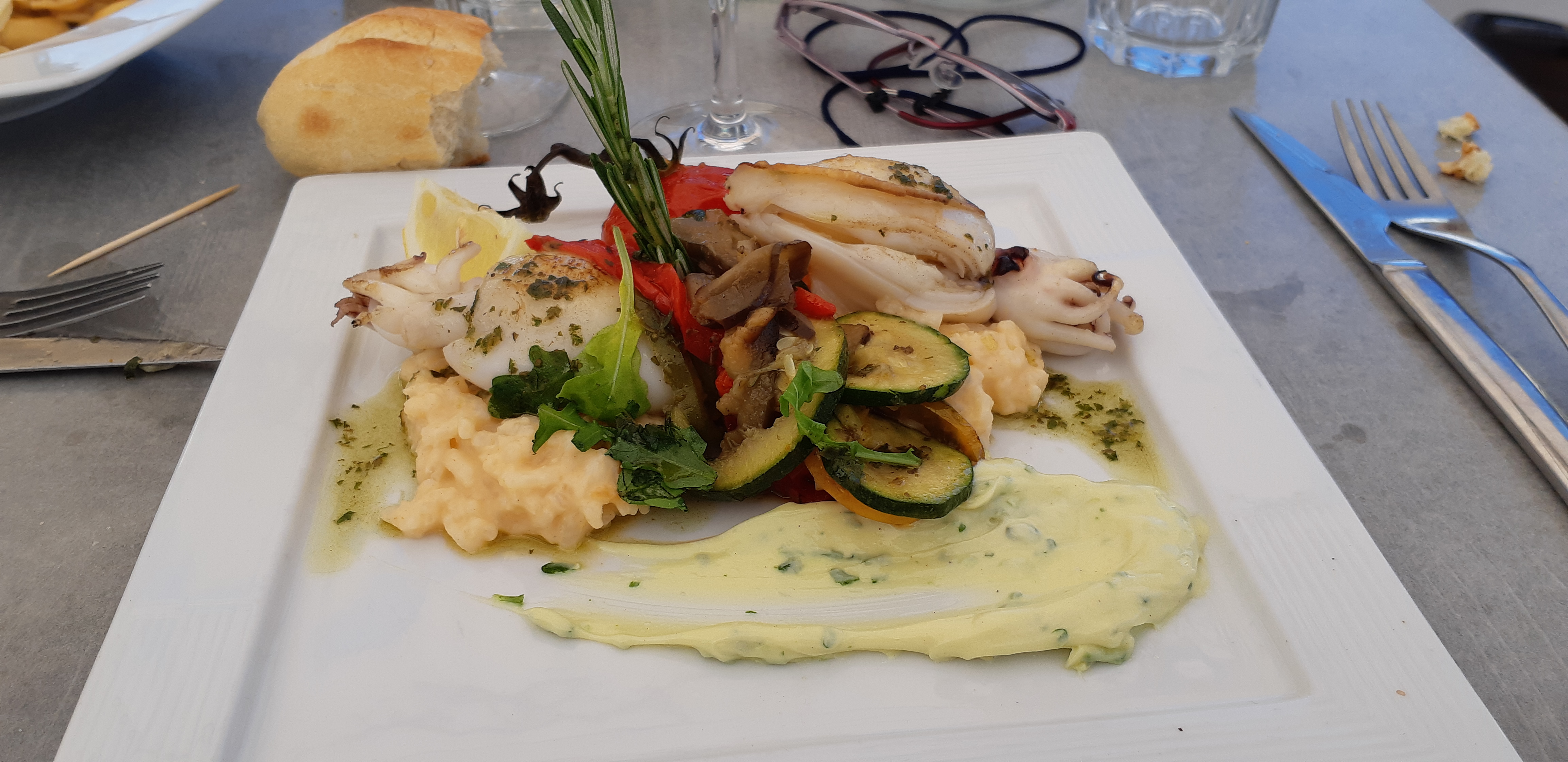 Photo n° 1 de l'avis de Joelle. fait le 08/06/2019 à 12:49