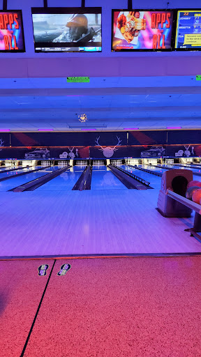 Bowling Alley «Brunswick Zone Riverview Lanes», reviews and photos, 2908 Riverview Rd, Birmingham, AL 35242, USA