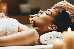 Massage à domicile | Every Body image