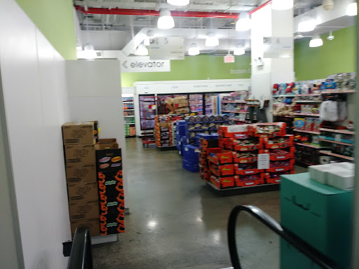 Drug Store «Duane Reade», reviews and photos, 13602 Roosevelt Ave, Flushing, NY 11354, USA