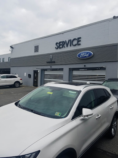 Ourisman Ford & Lincoln of Alexandria, 6129 Richmond Hwy, Alexandria, VA 22303, USA, 