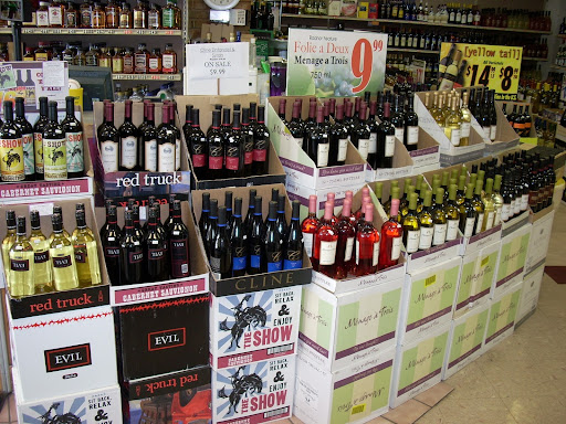 Liquor Store «Radnor Wines and Spirits», reviews and photos, 4685 Trousdale Dr # C, Nashville, TN 37204, USA