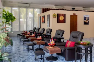 Bai Bua Massage & Spa image