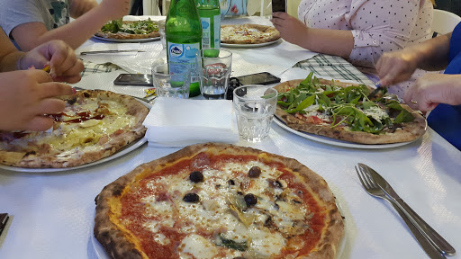 THE PLACE RESTAURANT in Maddaloni, Provincia di Caserta