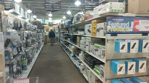 Computer Store «Micro Center», reviews and photos, 730 Memorial Dr, Cambridge, MA 02139, USA