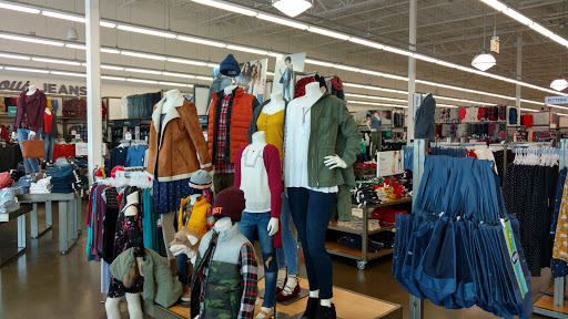 Clothing Store «Old Navy», reviews and photos, 4135 Phoenix Ave, Fort Smith, AR 72903, USA
