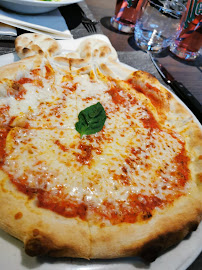 Pizza du Pizzeria La Bocca à Châtel - n°11