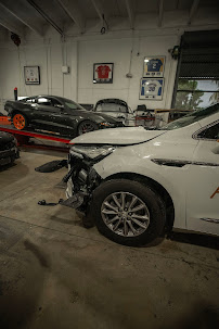 MC Collision Center Miami - Photo 7 - Car repair in Miami, FL, Miami