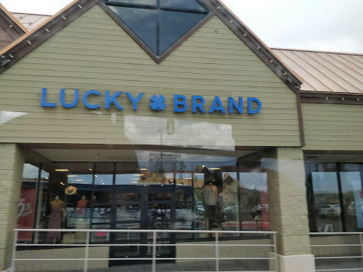 Clothing Store «Lucky Brand», reviews and photos, 6699 N Landmark Dr, Park City, UT 84098, USA