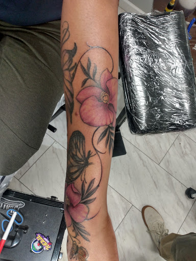 Explore fork tattoo ideas, creative tattoo ideas in Oak Grove, available at Empire28 Tattoo Studios