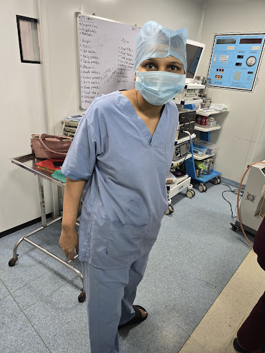 Dr Preeti Vijay / top best gynecologist lady doctor in park circus topsia ballygunj