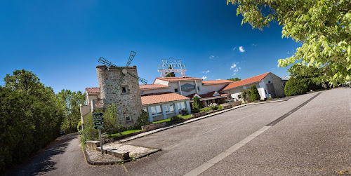 Hôtel LOGIS Le Moulin Des Gardelles à Malauzat