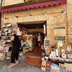 Photo n°3 de l'avis de Mattia. fait le 22/08/2022 à 10:08 sur le  GustaRé Alimentari Gourmet à Gradara