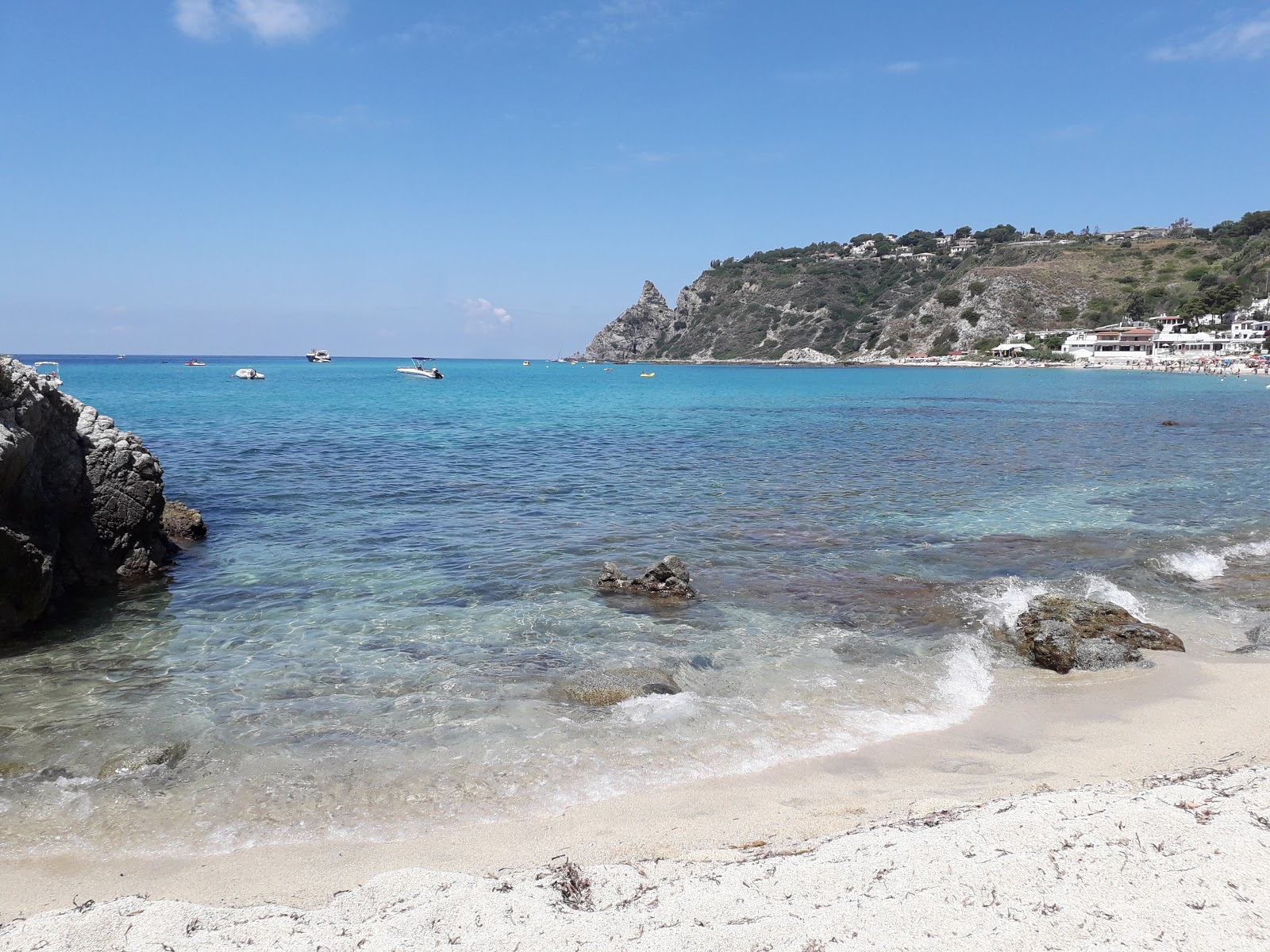 Spiaggia di Grotticelle | Calabria, Italy - detailed features, map, photos