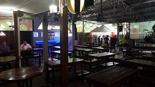 Bars to work in San Pedro Sula
