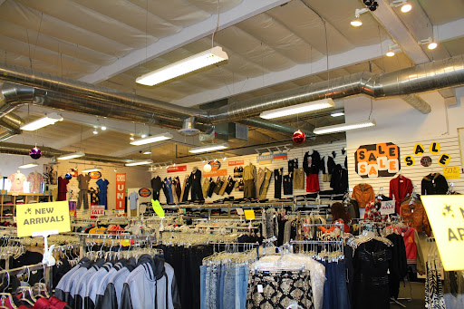 KJ Fashion Warehouse