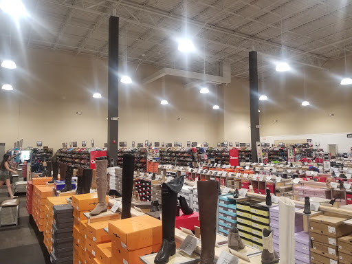Shoe Store «DSW Designer Shoe Warehouse», reviews and photos, 1300 Huguenot Rd, Midlothian, VA 23113, USA