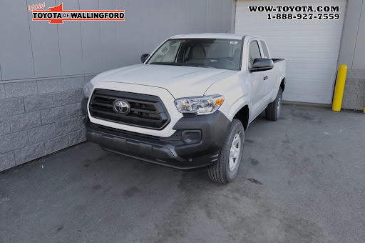 Toyota Dealer «Toyota of Wallingford», reviews and photos, 859 N Colony Rd, Wallingford, CT 06492, USA