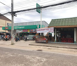ร้านก๋วยเตี๋ยวเป็ดสองแคว มทส.ประตู4 photo