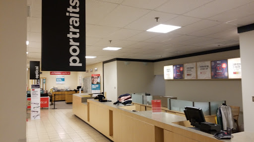 Department Store «JCPenney», reviews and photos, 5350 S 76th St, Greendale, WI 53129, USA