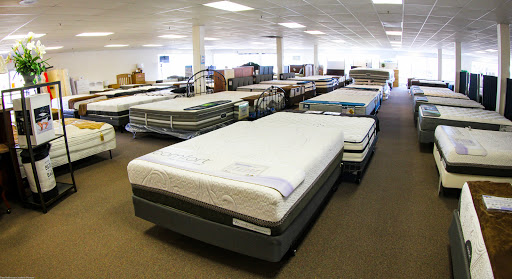 Furniture Store «At Home Furniture and Mattress Superstore», reviews and photos, 930 Hill St SE, Albany, OR 97322, USA