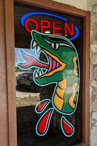 Tattoo Shop «One Love Tattoos», reviews and photos, 903 N Austin Ave, Georgetown, TX 78626, USA