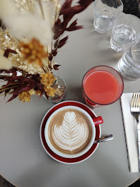 Cappuccino du Restaurant Immersion République - Everyday brunch | Lunch | Coffeeshop à Paris - n°15