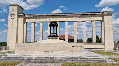 Monument americain aux morts de Pennsylvanie à Varennes-en-Argonne