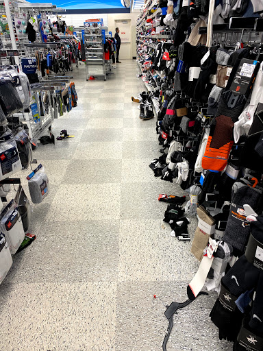 Clothing Store «Ross Dress for Less», reviews and photos, 11840 W 95th St, Overland Park, KS 66214, USA