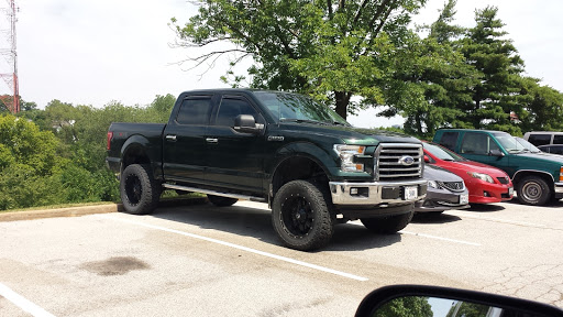 Auto Parts Store «AutoZone», reviews and photos, 2905 S Big Bend Blvd, Maplewood, MO 63143, USA