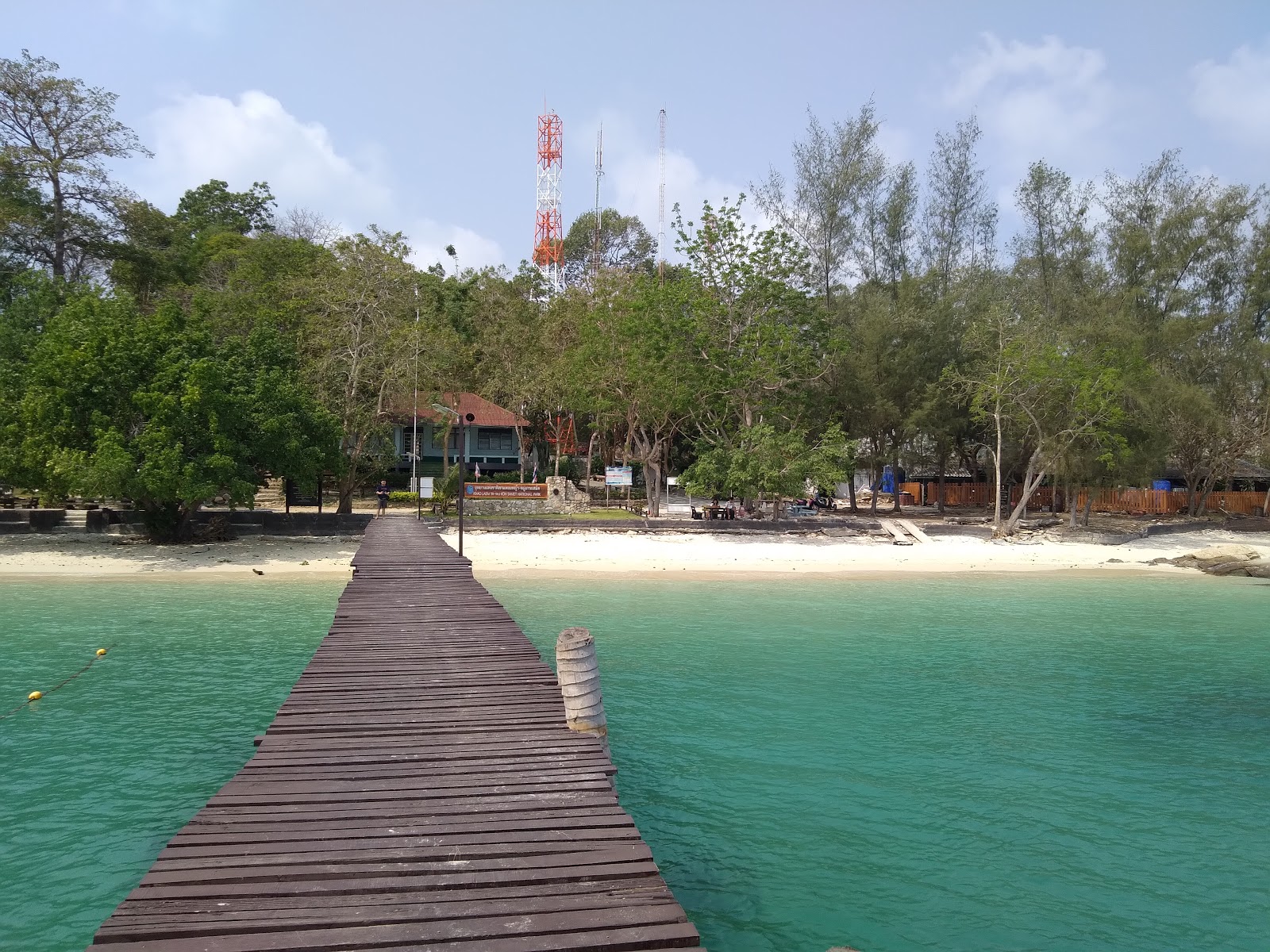 Photo of Luke Yon Bay Beach - good pet friendly spot for vacation