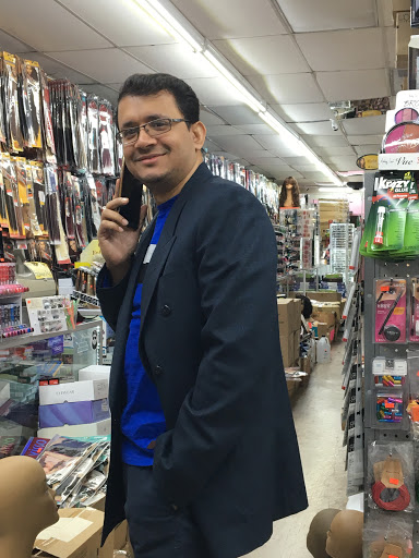 Beauty Supply Store «Discount Beauty Supply Nmb», reviews and photos, 1601 NE 163rd St, North Miami Beach, FL 33162, USA