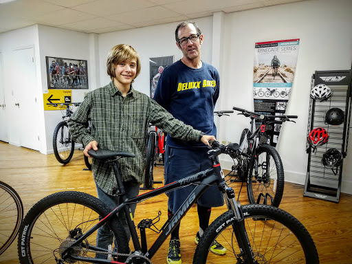 Bicycle Store «Deluxx Bikes», reviews and photos, 720 Cumberland St, Lebanon, PA 17042, USA