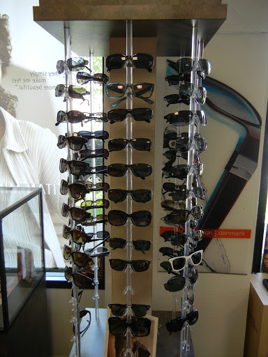 Eye Care Center «Adair Dental & Optometry, Inc.», reviews and photos, 2831 J St, Sacramento, CA 95816, USA