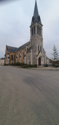 Wohnmobilstellplatz à Ruillé-en-Champagne