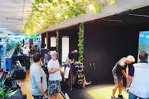 Big Swing Golf Hoppers Crossing - Indoor Golf and Bar image