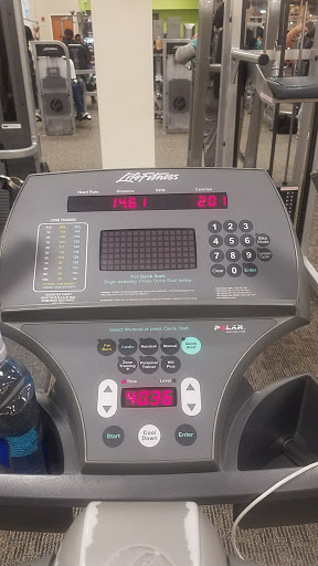 Gym «LA Fitness», reviews and photos, 17365 Torrence Ave, Lansing, IL 60438, USA
