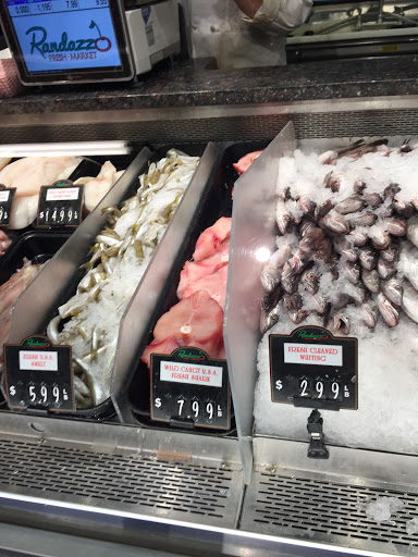 Market «Randazzo Fresh Market», reviews and photos, 36800 Garfield Rd, Charter Twp of Clinton, MI 48035, USA