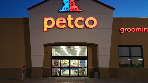 Pet Supply Store «Petco», reviews and photos, 3434 Court St, Pekin, IL 61554, USA