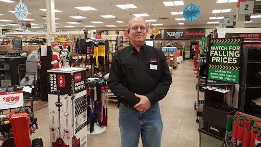 Home Improvement Store «Mount Prospect True Value», reviews and photos, 1490 S Elmhurst Rd, Mt Prospect, IL 60056, USA