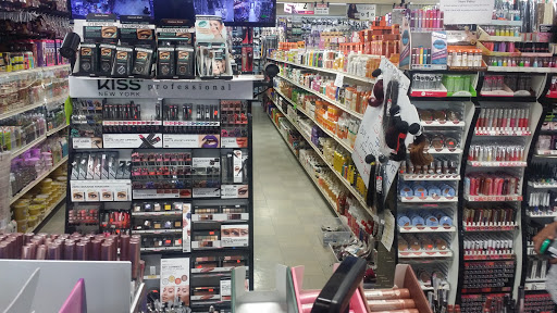 Beauty Supply Store «Shaker Hair and Beauty Supply», reviews and photos, 3898 Lee Rd, Cleveland, OH 44128, USA