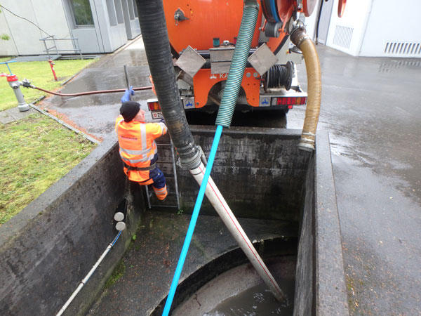 Rezensionen über Wullschleger Kanalreinigung AG in Zürich - Fachgeschäft für Haushaltsgeräte