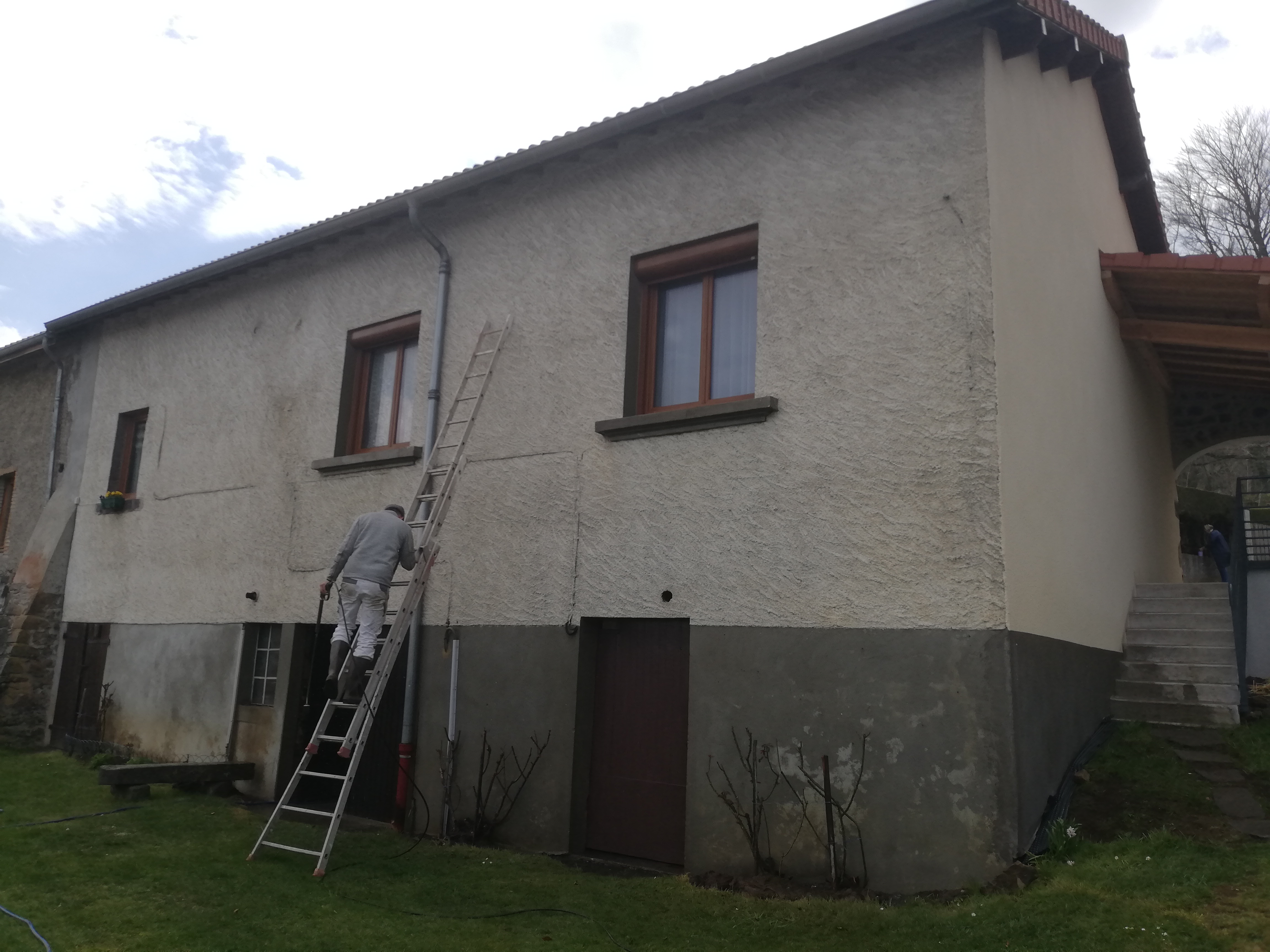 Photo n° 1 de l'avis de cris.r fait le 25/03/2022 à 07:43