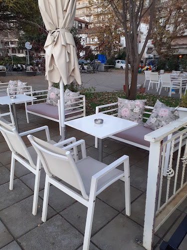 Opinii despre Mood în Καστοριά - Καφετέρια